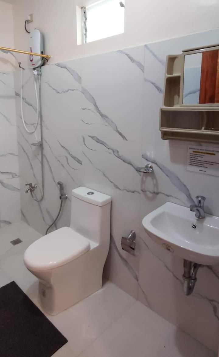 Elnora Delmar Travellers Inn Сікіхор Номер фото